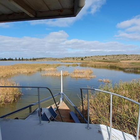 Ps Federal Retreat Paddle Steamer Goolwa Exterior photo