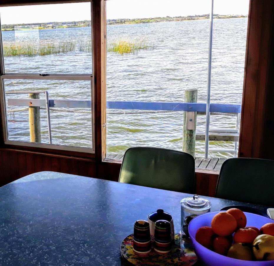 Ps Federal Retreat Paddle Steamer Goolwa Exterior photo