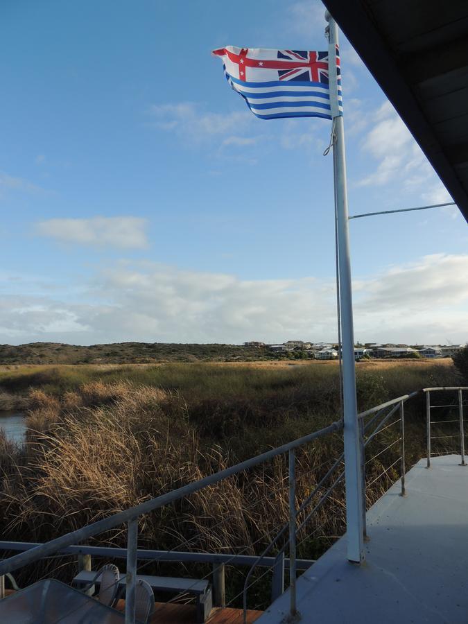 Ps Federal Retreat Paddle Steamer Goolwa Exterior photo