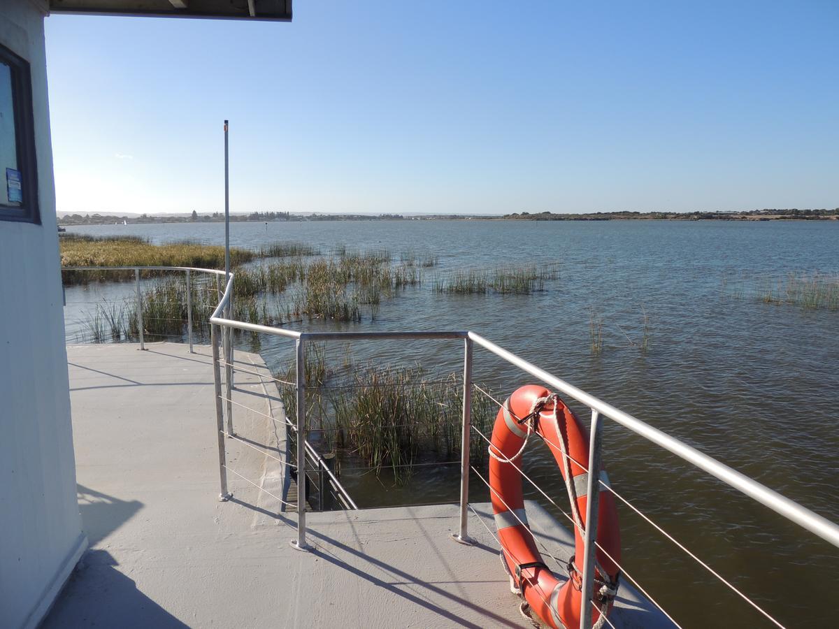 Ps Federal Retreat Paddle Steamer Goolwa Exterior photo