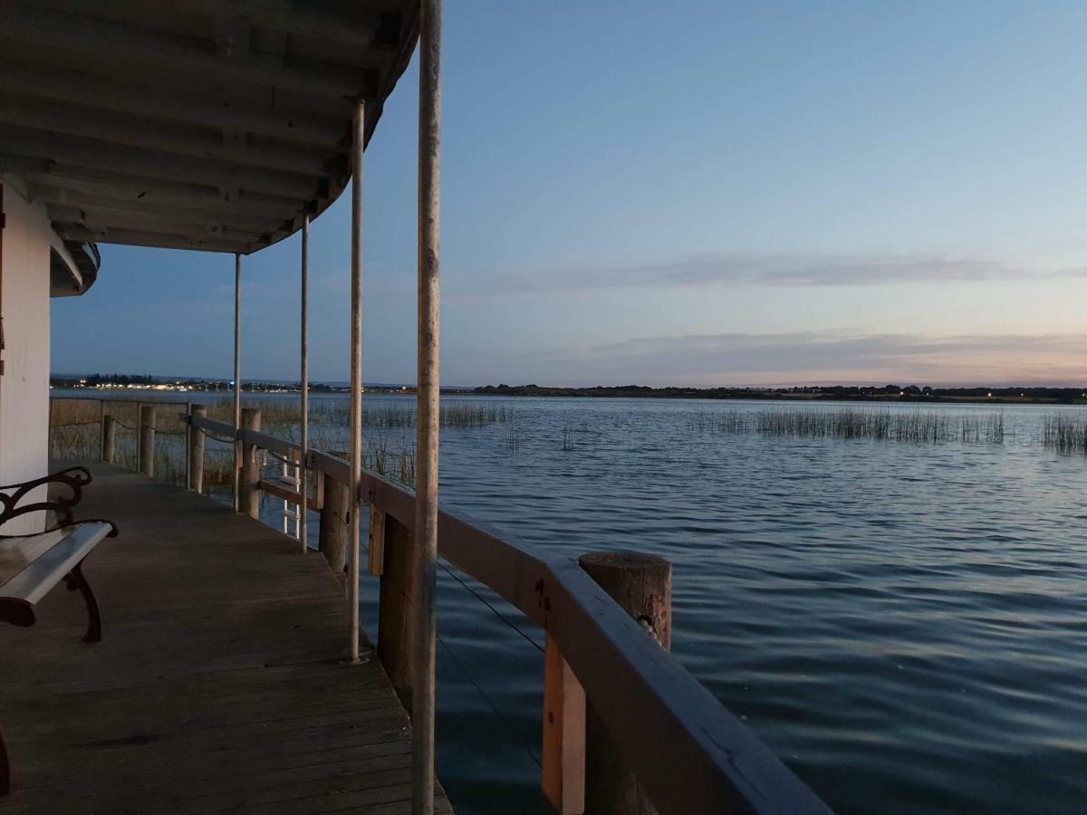 Ps Federal Retreat Paddle Steamer Goolwa Exterior photo